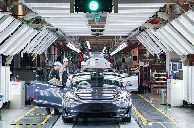 中國制造 全球產業(yè)鏈的基石與代理代辦的橋梁作用